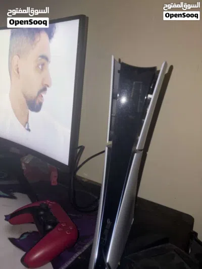 للبيع سوني 5 مستعمل 5 شهور فقط 2