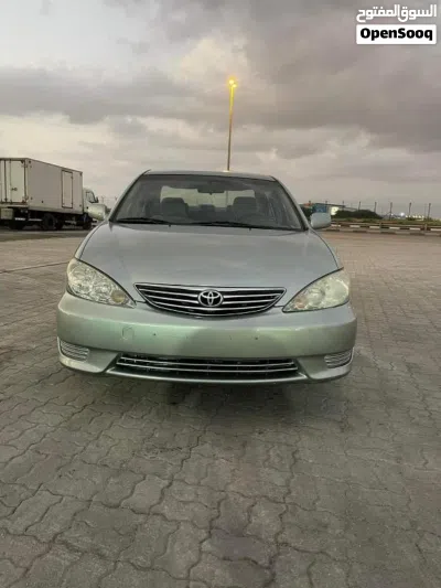 Toyota Camry GL 2