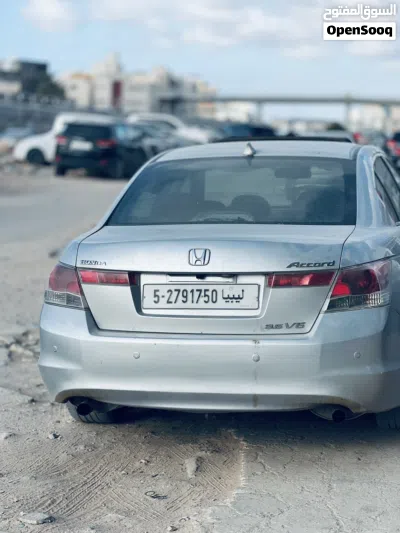 هوندا اكورد EX-L V6 2