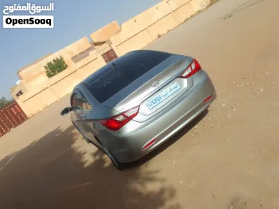 Hyundai Sonata Blue 4