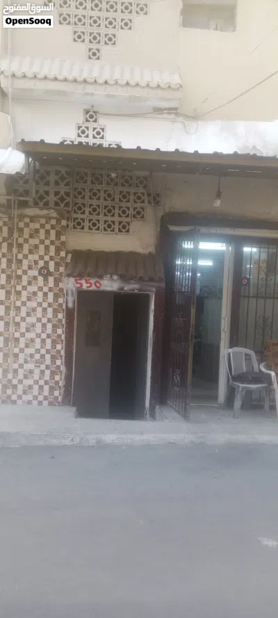 عمارة كاملة للبيع في مخيم النصر 3