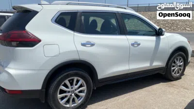 Nissan Rogue SV 3