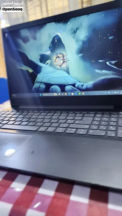 لابتوب لينوفو lenovo laptop 82nb نظيف 100% استعمال قليل معالج i5 حجم الشاشة 15.6 3