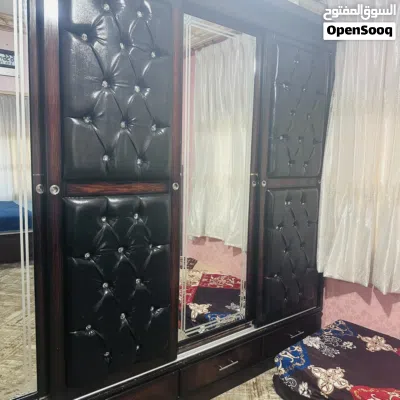 غرفة نوم كبييرة بحالة جيدة جدا للبيع 3
