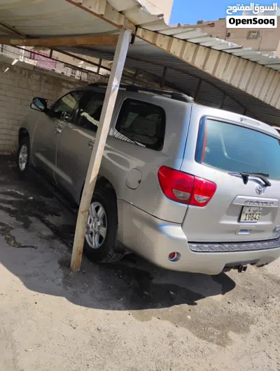تويوتا سيكويا GXR 4