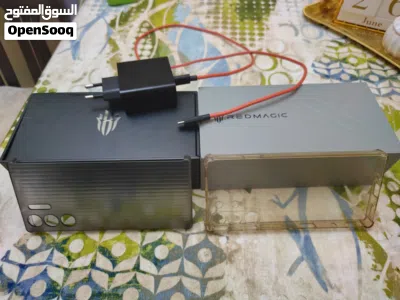 وحش الألعاب Red Magic 10S Pro 3