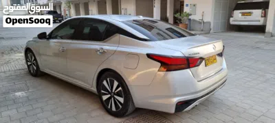 Nissan Altima SL 4