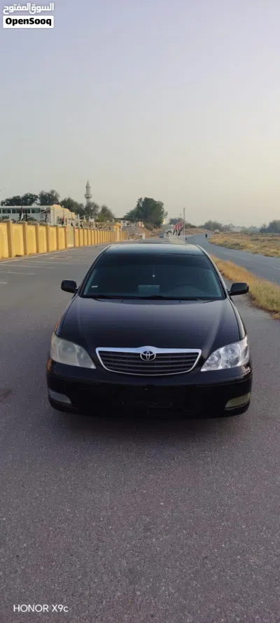 Toyota Camry Standard 3