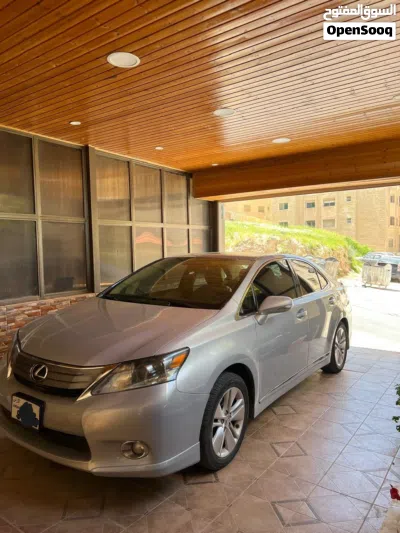 Lexus HS 250h 2
