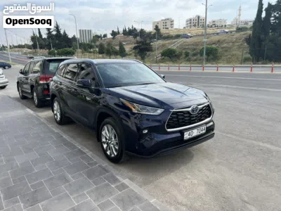 Toyota Highlander Limited 4