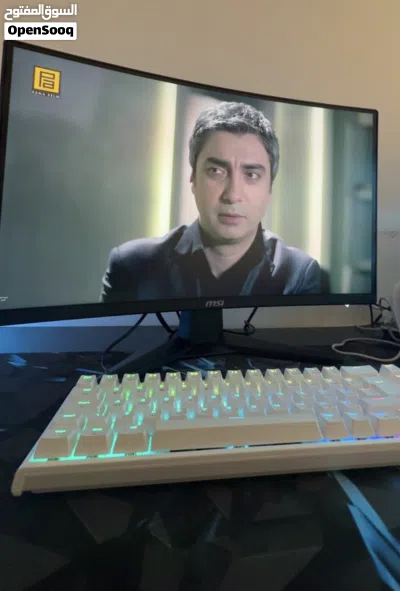 سيت اب كامل للبيع شاشة 180 هيرتز +كيبورد + ماوس +سماعات +طاولة قيمنق + كرسي قيمنق+ماوس باد 4