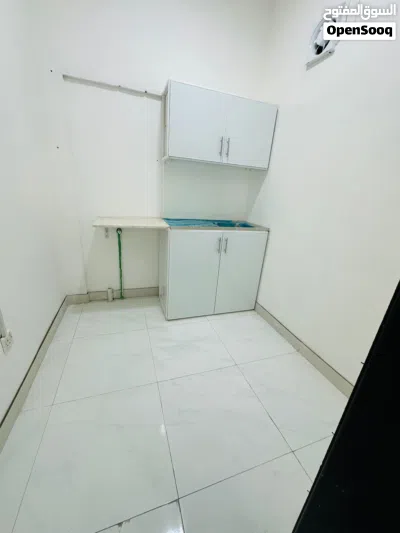 استديو واسع نظيف جدا 2