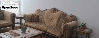 طقم كنب مستعمل للبيع ب 30 دينار 3
