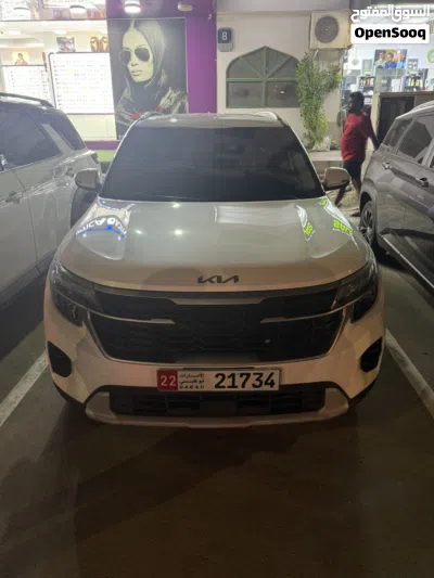 Kia Seltos EX 2