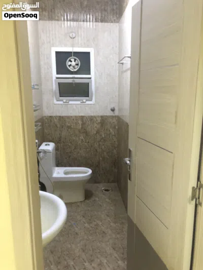 Separate Room For Single Person Sharing Apartment included electricity and water 3