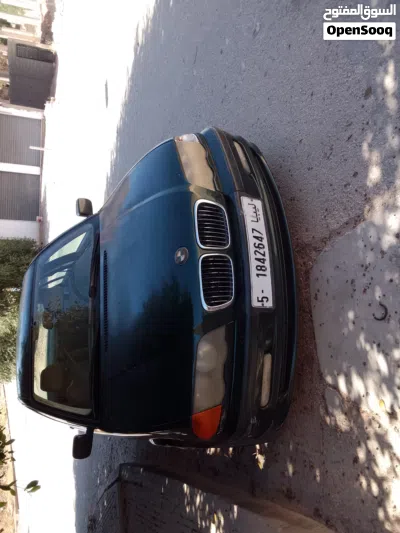 BMW 3 Series 320 2
