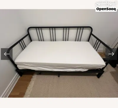 daybed in good condition 2