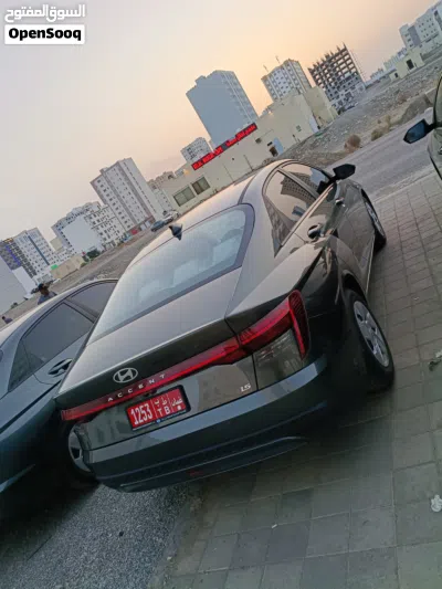Hyundai Accent Limited 3