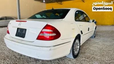 Mercedes Benz E-Class E 320 3