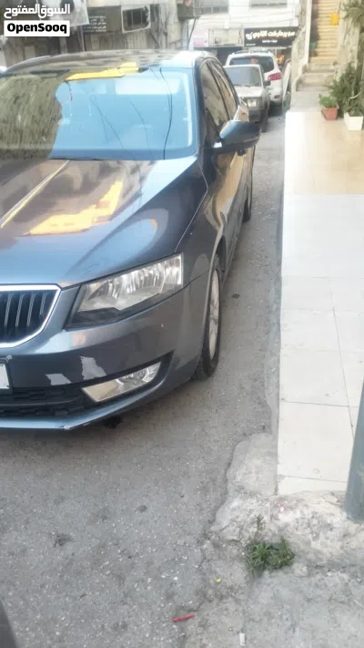 سكودا اوكتافيا Standard 4