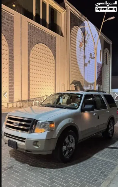 Ford Expedition Platinum MAX 2