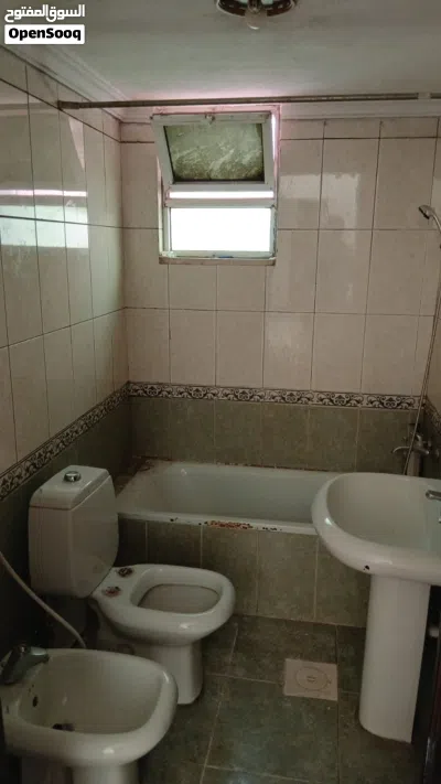 undefined 4