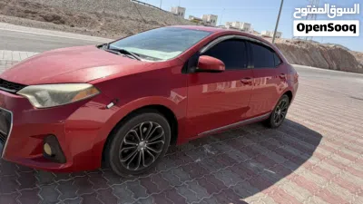Toyota Corolla LE 2
