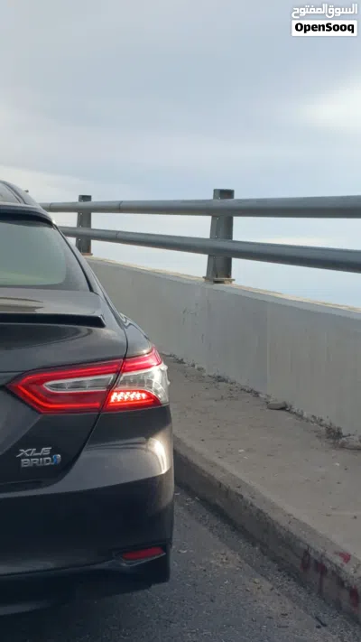 Toyota Camry XLE 3
