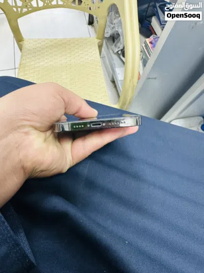 ايفون 13برو مكس للبيع مش مفتوح الجهاز مرسه خلفيه بس مكسرا فقط والباقي مفيش اي شي 4