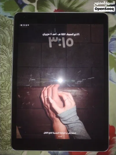 ايباد9 نظيف جدآ 2