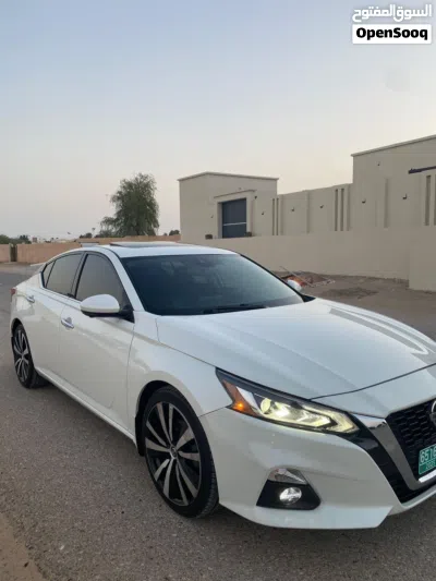 Nissan Altima SL 2
