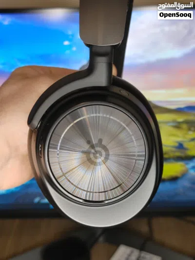 SteelSeries Arctis Nova Pro Wireless Multi-System Gaming Headset سماعه 2