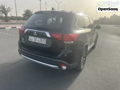 ميتسوبيشي اوتلاندر GLS 2