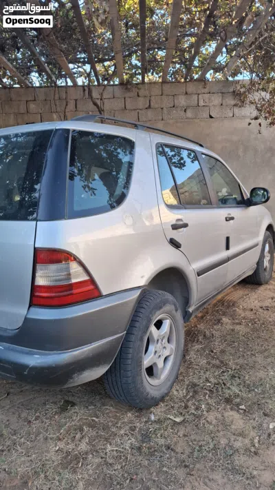 Mercedes Benz Other 320 2