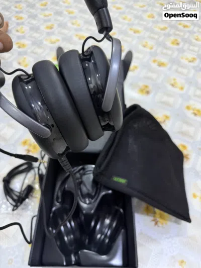 سماعات اصليه ماركه مشتريهتا 85 الف ينطني بيها سعر بالعافيه عليه جديده استخدام قليل 4