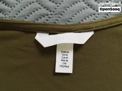 تصفية عاجلة- بلوزة H&M جديدة غير مستخدمة 2