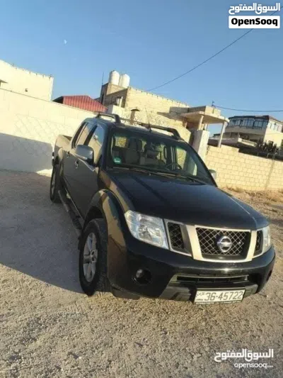 نيسان نافارا LE 2