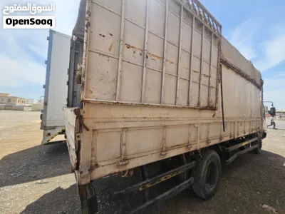 Isuzu 7 ton truck 3