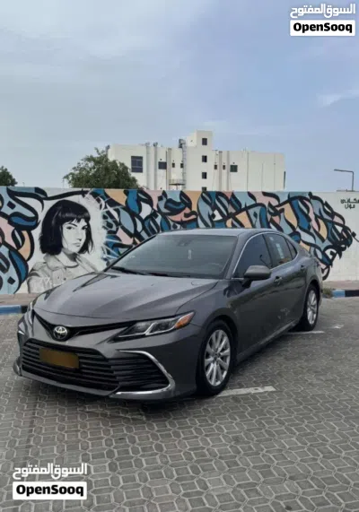 Toyota Camry LE 3