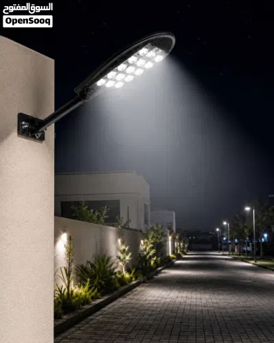 مصباح إنارة شوارع 7102B LED بالطاقة الشمسية 4