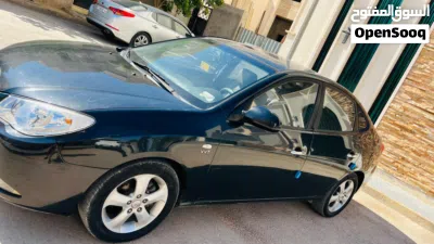 Hyundai Avante SE 3