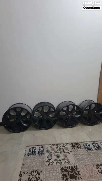 تخم رالي 20 مكسيكي مكفولات فقط واحد بي عواج خفيف جدا مصبوغات لون اسود سعر 325 وبيهن مجال واتساب 0771 2