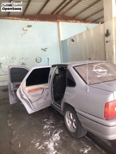 أوبل فيكترا 3
