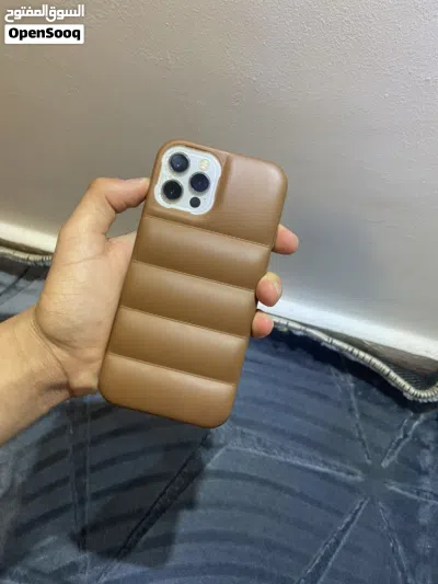 ايفون12برو 4