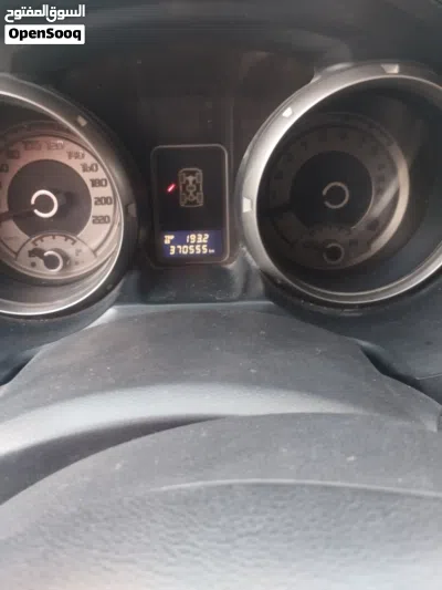 Mitsubishi Pajero GLS 3