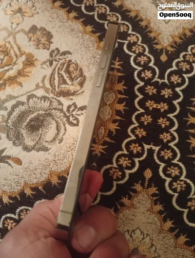 ايفون 14 برو ماكس للبيع في حالة الوكاله 3