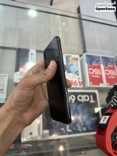 IPhone XS Max 350 شيكل 4
