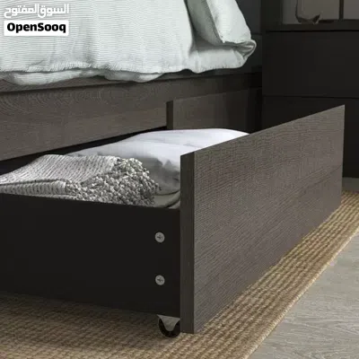 king size bad 2mx2m كينج سايز للبيع بحالة جيدة لون اسود 2م في 2م مع ادراج من جنبين 2