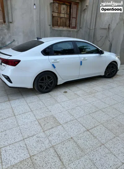 Kia Forte GT-Line 3