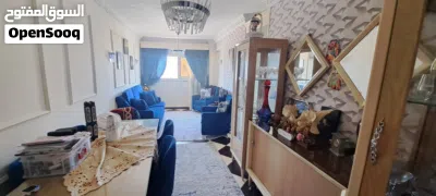 شقة للبيع _ متفرع من شارع اسكندر ابراهيم _ ميامي بحري 4